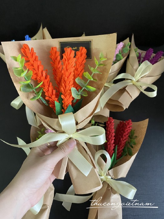 Bó hoa lavender nhỏ 4 bông tông cam