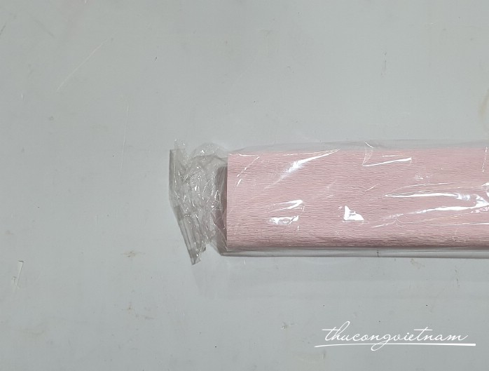 Giấy nhún khổ 50*250cm - Màu hồng nhạt