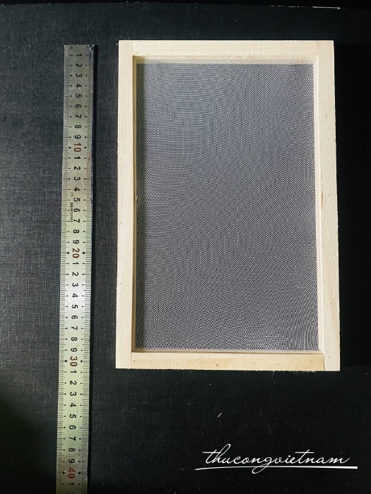 Khuôn gỗ lọc giấy 20x30x2cm