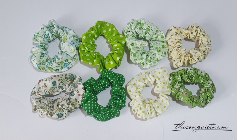 Cột tóc Scrunchies tông xanh lá (10-12cm)