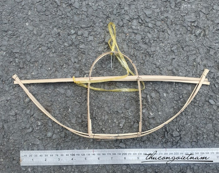 Khung tre lồng đèn - Ghe 30*40cm