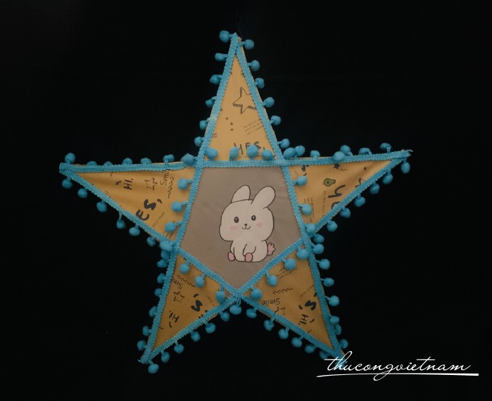 Lồng Đèn Ngôi Sao Giấy Báo  - Mẫu 2 (40cm)