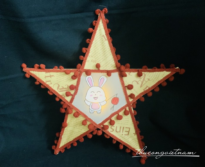 Lồng Đèn Ngôi Sao Giấy Báo  - Mẫu 8 (40cm)