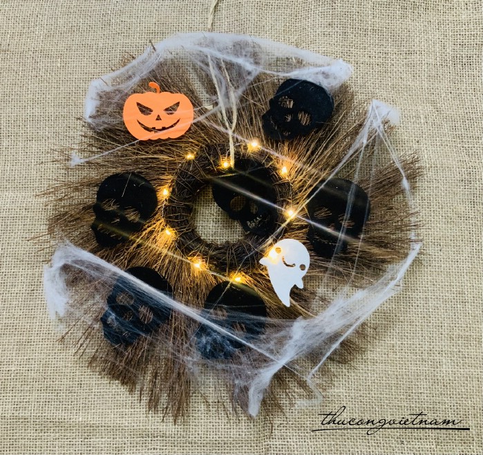 Vòng treo Halloween - Mẫu Đầu Lâu