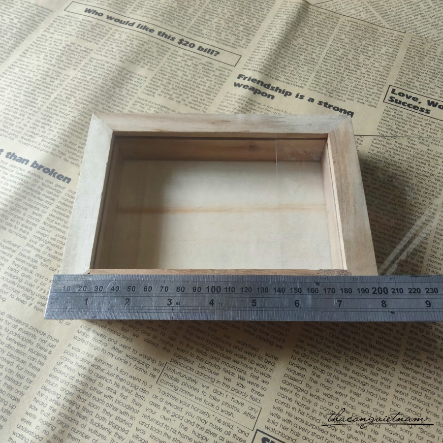 Khung gỗ kéo Mica 30*20*3cm