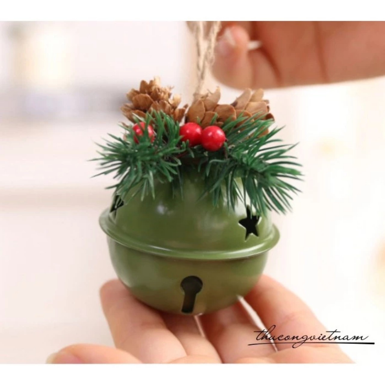 Chuông lục lạc Giáng Sinh màu xanh lá 8*8cm (29g)