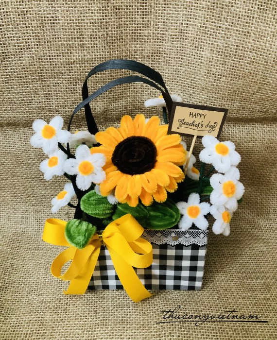Giỏ hoa hướng dương kẽm nhung 1 bống (20*25cm)