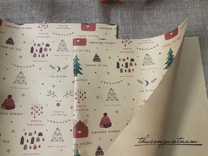 Giấy Kraft Giáng Sinh M10 (72*51cm)