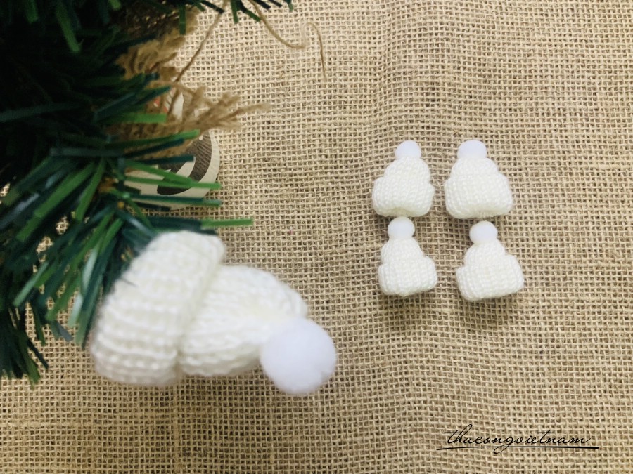 Nón len mini Giáng Sinh 3*3cm (4c) màu kem