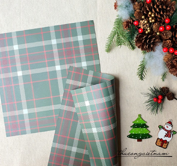 Giấy nền Giáng Sinh in hai mặt 30*30cm - M4