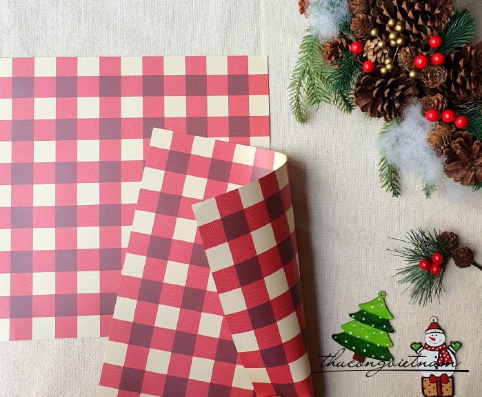Giấy nền Giáng Sinh in hai mặt 30*30cm - M8