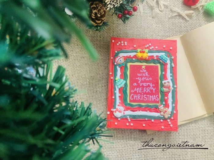 Sổ tay kem keo Giáng Sinh tông đỏ (13*18cm)