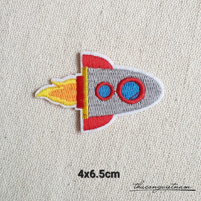 Miếng dán ủi Tên lửa 4x6.5cm