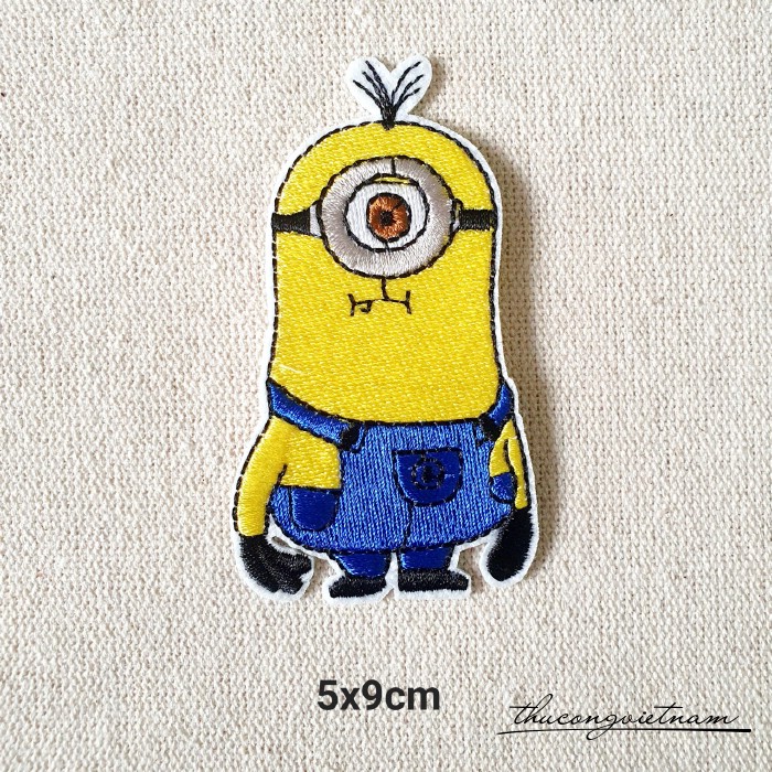 Miếng dán ủi Minion 5x9cm