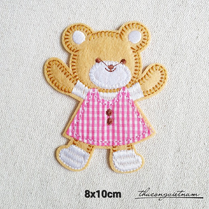 Miếng dán ủi Gấu váy hồng 8x10cm