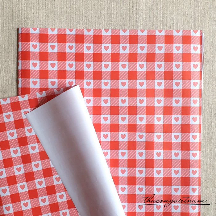 Giấy gói quà Couche (50*70cm) - Mã 08 Đỏ