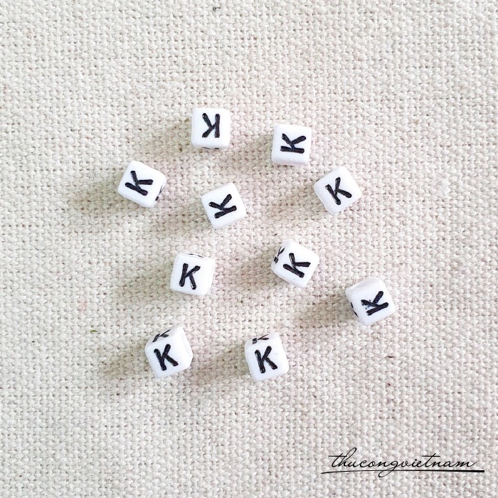 Chữ nhựa 7*7mm (20 chữ) - Chữ K