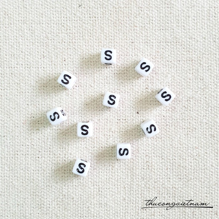 Chữ nhựa 7*7mm (20 chữ) - Chữ S