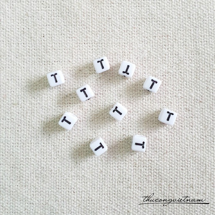 Chữ nhựa 7*7mm (20 chữ) - Chữ T