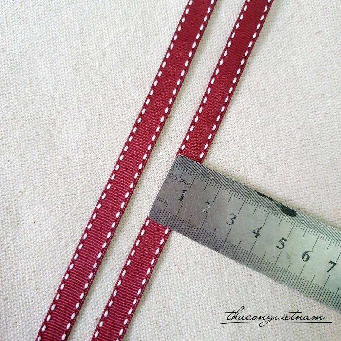 Dây ruy băng gân viền chỉ bản 1cm màu đỏ đô