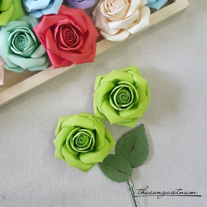 Hoa hồng giấy mỹ thuật 6-7cm (2 cái) màu xanh non