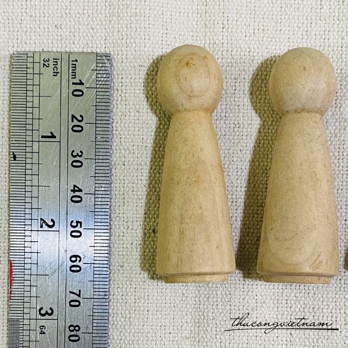 4 Búp bê gỗ cứng, form ốm (1x6.5cm)