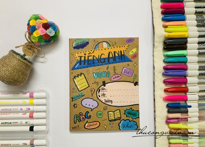 Tập học sinh vẽ tay môn Tiếng anh 2