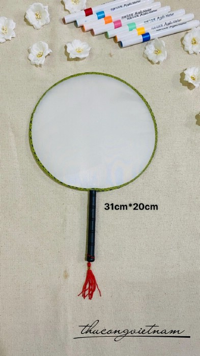 Quạt vải trơn kiểu dáng cổ điển - Mẫu 3 (31*20cm)