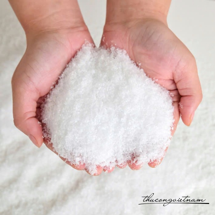 Tuyết giả trang trí Giáng Sinh (100gr)