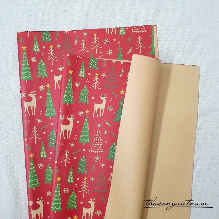 Giấy Kraft Giáng Sinh M28 (72*51cm)