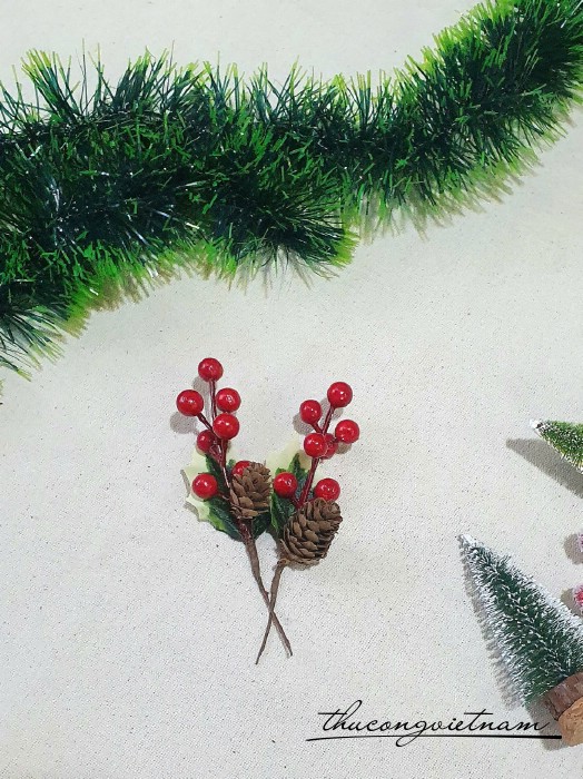 Cành cherry kèm lá xanh dài 15cm