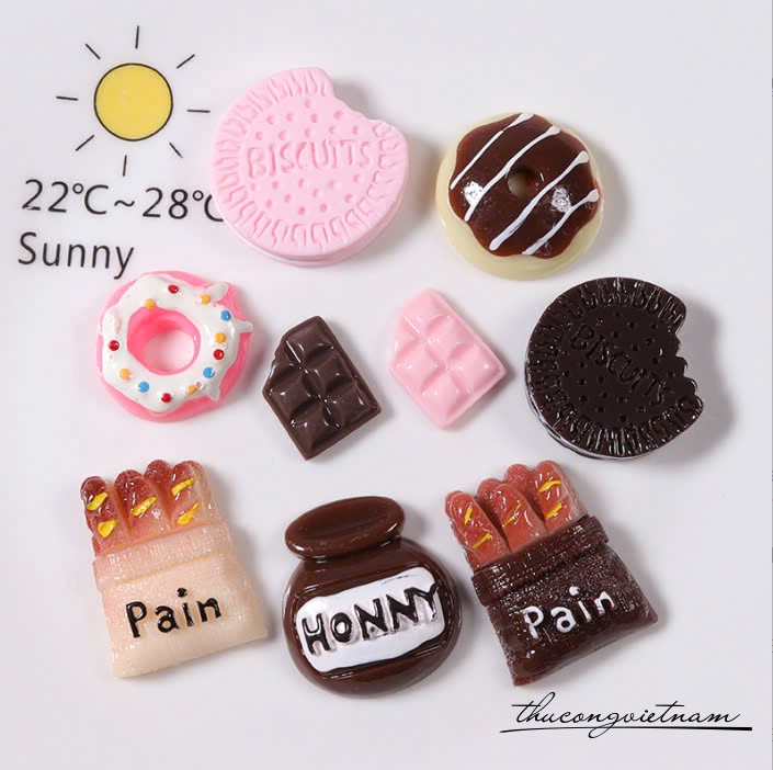 Mô hình nhựa trang trí - Bánh kẹo 3cm (2 cái)