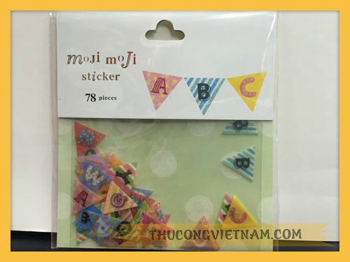 Sticker chữ cái kiểu tam giác