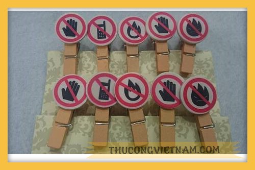 Kẹp gỗ biển báo cấm vỉ 10 cái