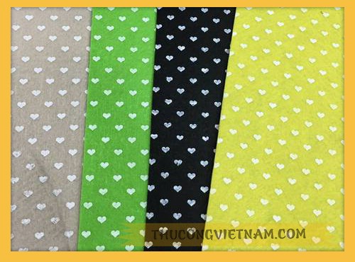 Vải nỉ họa tiết trái tim