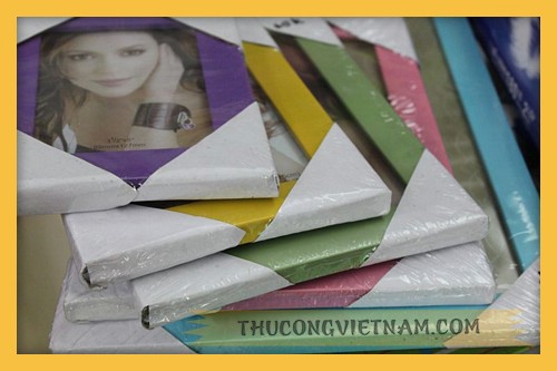 Khung ảnh gỗ nhiều màu sắc