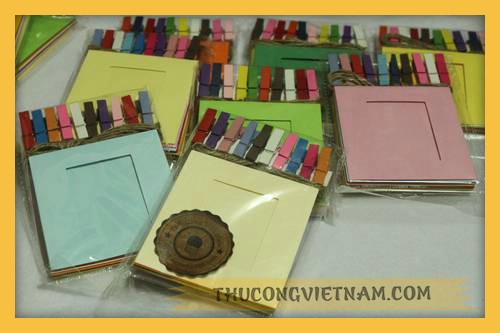 Khung ảnh bộ 10 giấy màu 9*9.5cm 