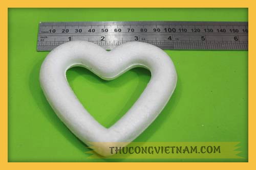 Khối xốp trái tim 10cm