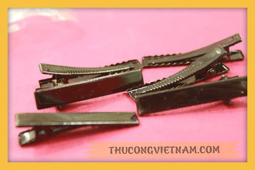 Sườn kẹp mỏ vịt 4cm màu đen