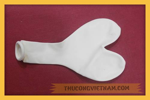 Bong bóng tim màu trắng