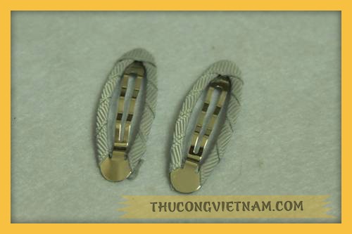 Sườn kẹp tóc quấn dây màu xám