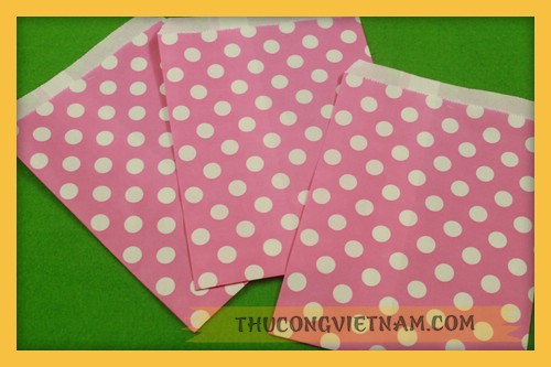 Túi giấy chấm bi TGCB-11