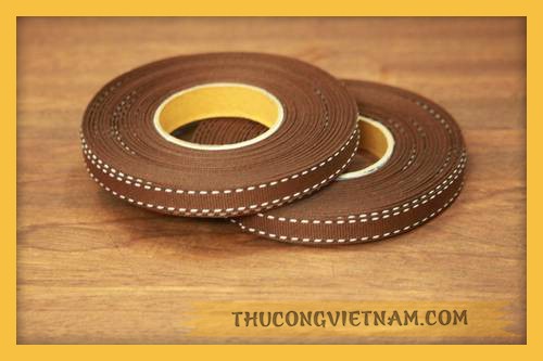 RBG 16 Ruy băng gân viền chỉ nâu