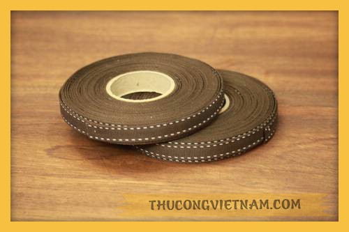 RBG 01 Ruy băng gân viền chỉ nâu đất