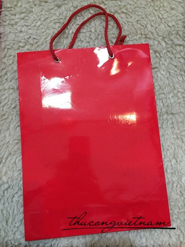 TGD-02 Túi giấy đỏ A4 24*32.8