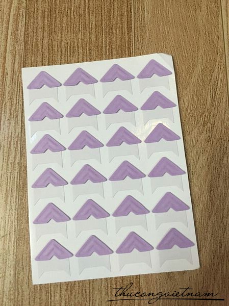 SG-04 Sticker dán góc hình 24 cái tím