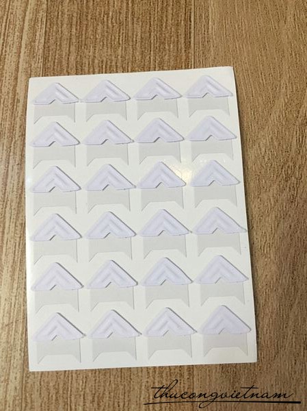 SG-05 Sticker dán góc hình 24 cái trắng