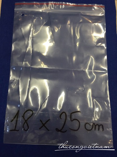 BZ-06 Bịch zipper 18x25