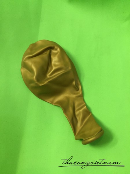 Bong bóng nhũ đồng Thái