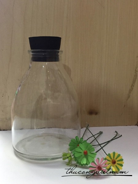 Lọ thủy tinh hình nón nút cao su 500ml 10x14cm